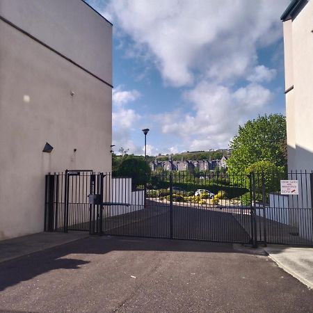 Crescent Apartments Cork Exterior photo